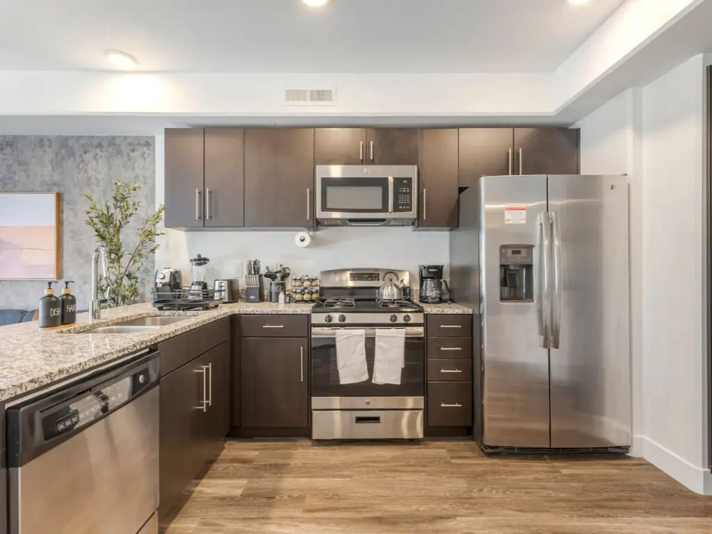 129773 376644 kE8ckzrhD48UMndQiD mlygUvzxASCt8pqe0JP 9K Y 67eac96a2a3c2.jpg