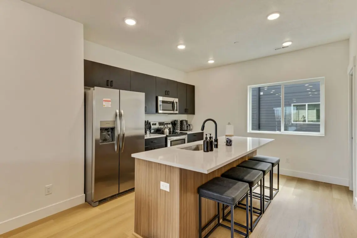 129773 376664 PjBX6TqxGVt kn20Iq JdhIIi2ecSmqmsiDxxXfL4W0 67eac6dc99cc0.jpg