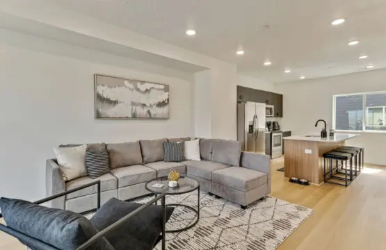 129773 376664 ip71XHQgLmVtbfFA6qtuE8K3ka4IAVRUzMoz4mEU mU 67eadf8890b4e.jpg