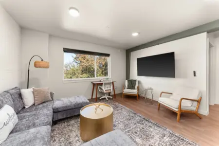 129773 441566 KPRXgdofyS0IY15LXPBg49btdPXyAirToccyXvWvKcc 68f1c9b7d9ce4.jpg