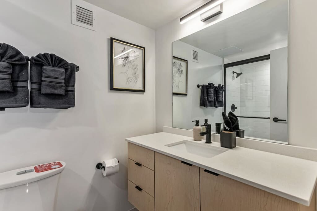 129773 376678 onUoUmqHp8j2et7WYaLPM5VUT7jYeG9xHUmjoWI1E4I 67eac52500091.jpg
